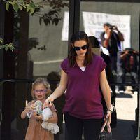 Jennifer Garner takes her daughter Violet Affleck to the dentist | Picture 112711